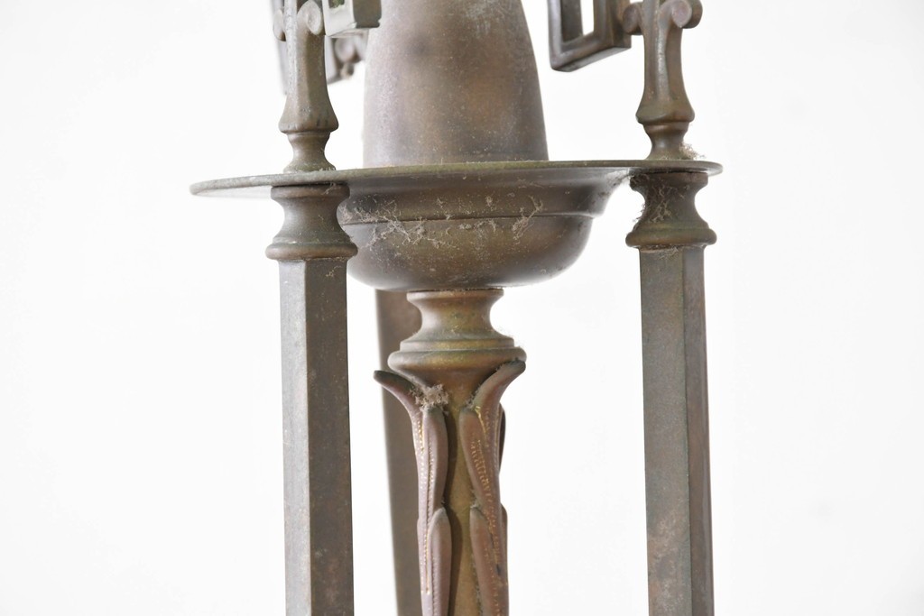 フランスアンティーク　優美な曲線を描く真鍮フレームの3灯シャンデリア　(R-086888)