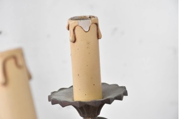 フランスアンティーク　Lloyd's Antiques(ロイズアンティークス)取り扱い　グリーンドロップのガラスが華やかに揺れるエレガントなシャンデリア　(R-086890)