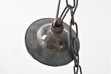 イギリスヴィンテージ　ビビッドな差し色が目を惹くステンドグラスの球体型ペンダントライト　(R-086891)