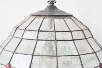 イギリスヴィンテージ　ビビッドな差し色が目を惹くステンドグラスの球体型ペンダントライト　(R-086892)