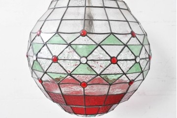 イギリスヴィンテージ　ビビッドな差し色が目を惹くステンドグラスの球体型ペンダントライト　(R-086892)