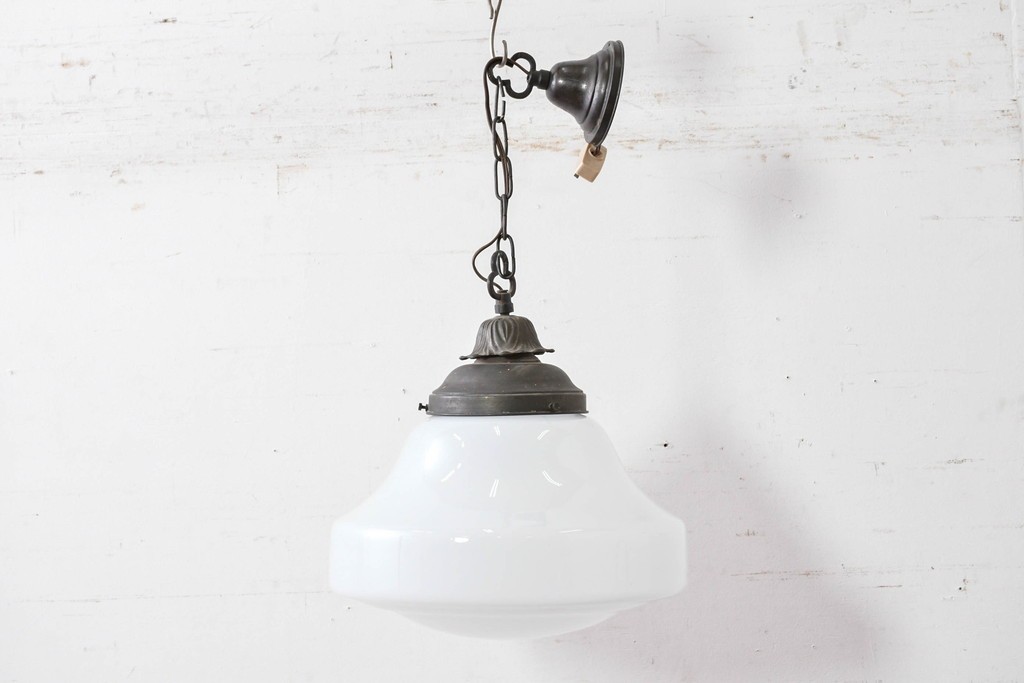 和製アンティーク　空間に重厚感を添えるブラケットが魅力な吊り下げ照明　(R-086893)