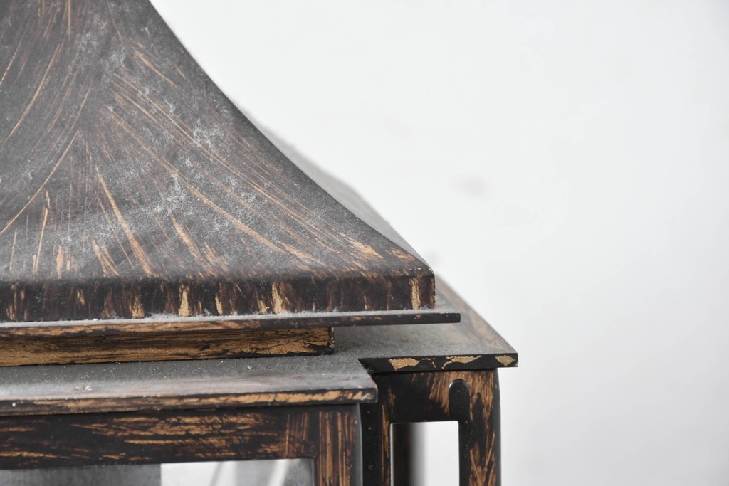 中古　アンティーク調　素朴で上品な雰囲気の吊り下げ照明　(R-086895)