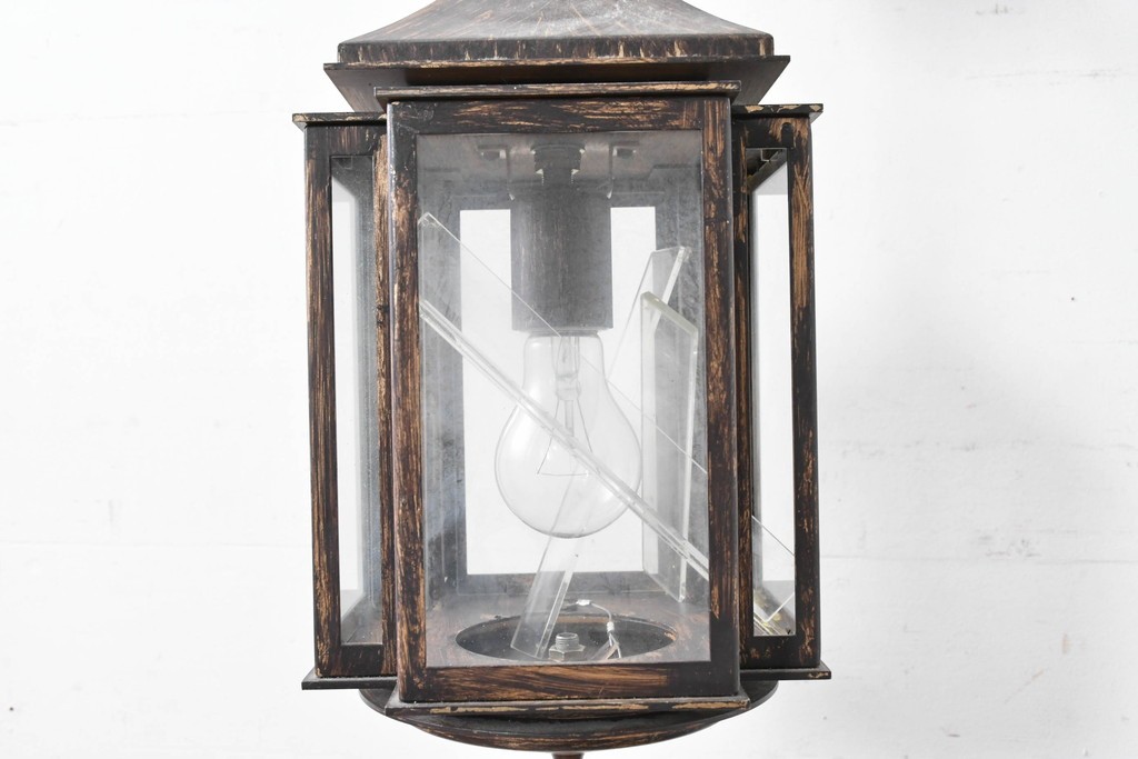 中古　アンティーク調　素朴で上品な雰囲気の吊り下げ照明　(R-086895)