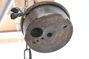 中古　アンティーク調　素朴で上品な雰囲気の吊り下げ照明　(R-086895)