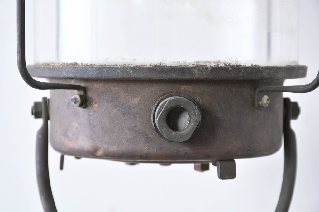 《引っ掛けシーリング式ペンダントライト加工費込み》　和製ヴィンテージ　日本船燈株式会社　無骨で渋い風合いが魅力の真鍮製マリンランプ　(R-086897)