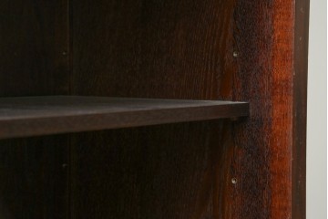 中古　美品　三面栗(クリ)材　格子戸が美しい水屋箪笥　(R-086902)