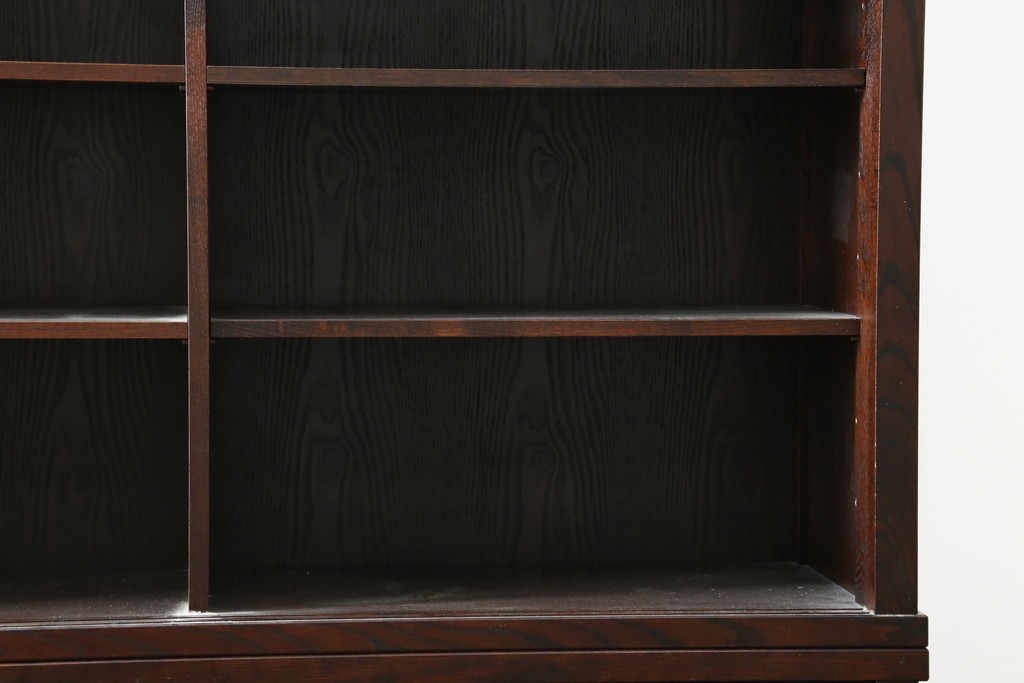 中古　美品　三面栗(クリ)材　格子戸の水屋箪笥サイドボード　(R-086903)