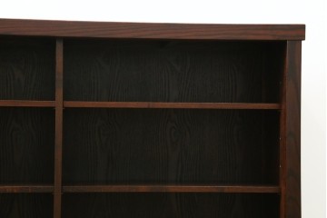 中古　美品　三面栗(クリ)材　格子戸の水屋箪笥サイドボード　(R-086903)