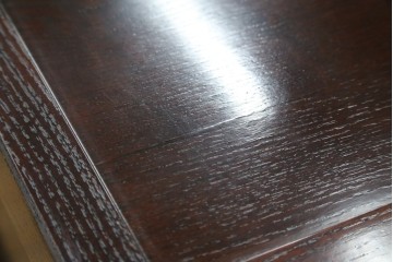 中古　美品　三面栗(クリ)材　格子戸の水屋箪笥サイドボード　(R-086903)
