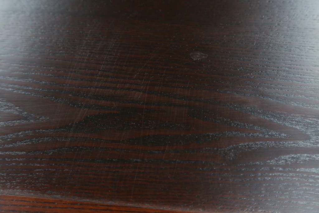 中古　美品　三面栗(クリ)材　引き出し4杯付き　格子戸の水屋箪笥サイドボード　(R-086904)