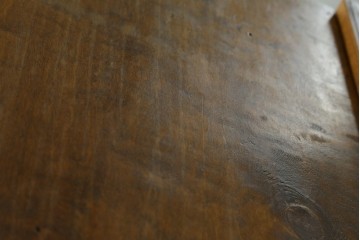 イギリスアンティーク　オーク材　品格と機能美が光るフラップ式ガラス扉の縦型シャツケース　(R-086905)