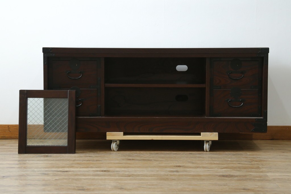 中古　希少な廃番品　青木産業　欅(ケヤキ)材　4way　デザイン性と実用性を兼ね備えたテレビ台　(R-086906)