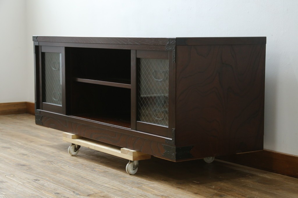中古　希少な廃番品　青木産業　欅(ケヤキ)材　4way　デザイン性と実用性を兼ね備えたテレビ台　(R-086906)