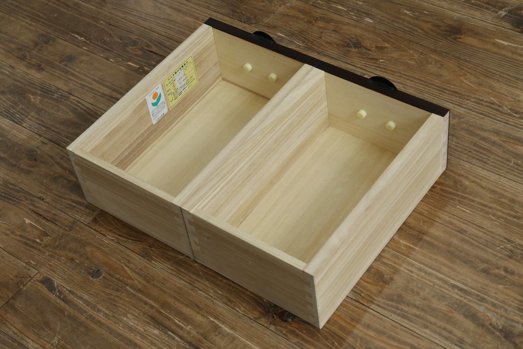 中古　希少な廃番品　青木産業　欅(ケヤキ)材　4way　デザイン性と実用性を兼ね備えたテレビ台　(R-086906)