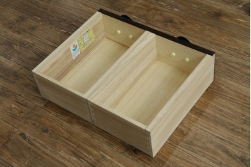 中古　希少な廃番品　青木産業　欅(ケヤキ)材　4way　デザイン性と実用性を兼ね備えたテレビ台　(R-086906)