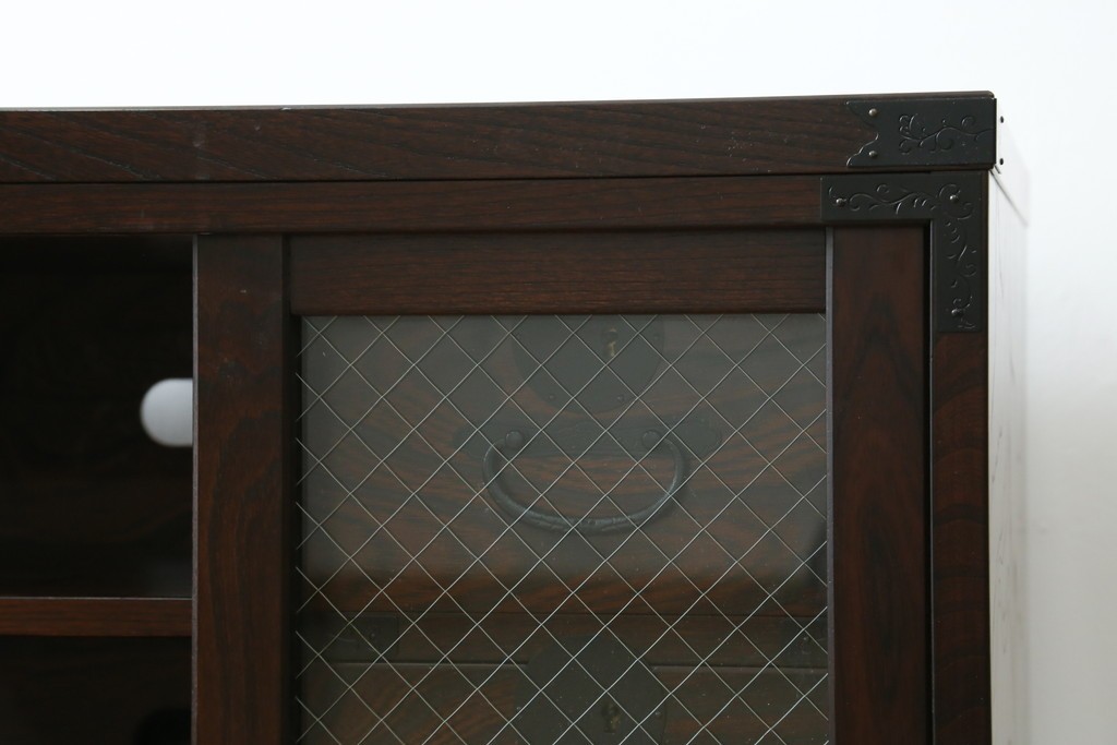 中古　希少な廃番品　青木産業　欅(ケヤキ)材　4way　デザイン性と実用性を兼ね備えたテレビ台　(R-086906)