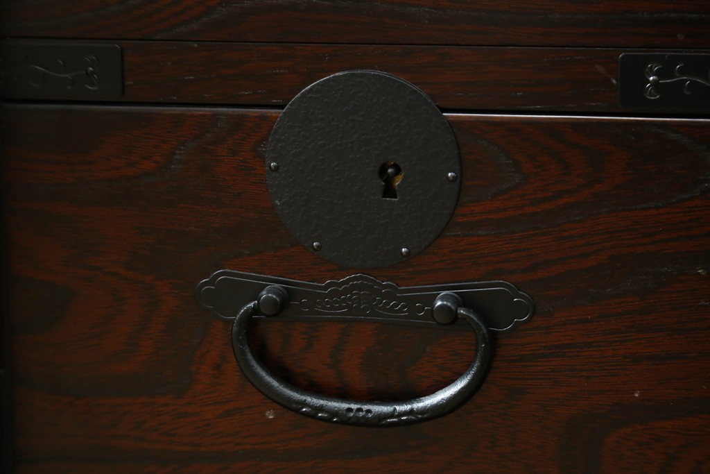 中古　希少な廃番品　青木産業　欅(ケヤキ)材　4way　デザイン性と実用性を兼ね備えたテレビ台　(R-086906)