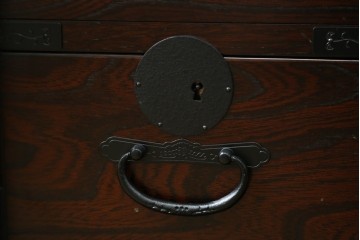 中古　希少な廃番品　青木産業　欅(ケヤキ)材　4way　デザイン性と実用性を兼ね備えたテレビ台　(R-086906)