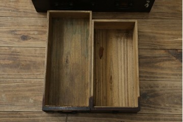 和製アンティーク　明治期　重厚な金具と味わいのある佇まいが魅力の東北小箪笥　(R-086907)