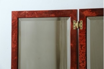 中古　美品　希少!!　アルド・トゥーラ(ALDO TURA)　艶やかな赤褐色が目を引く仔山羊革(ゴートスキン)張りのドレッサー　(R-086908)