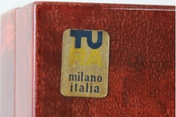 中古　美品　希少!!　アルド・トゥーラ(ALDO TURA)　艶やかな赤褐色が目を引く仔山羊革(ゴートスキン)張りのドレッサー　(R-086908)