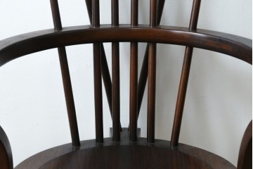 和製ヴィンテージ　九州民芸家具　ゴールドスミス　美しいデザインのアームチェア2脚セット　(R-086910)