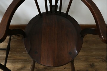 和製ヴィンテージ　九州民芸家具　ゴールドスミス　美しいデザインのアームチェア2脚セット　(R-086910)