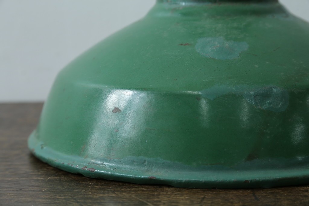 《引っ掛けシーリング式ペンダントライト加工費込み》　イギリスアンティーク　インダストリアル　鮮やかなグリーンが目を惹くペンダントライト　(R-086912)