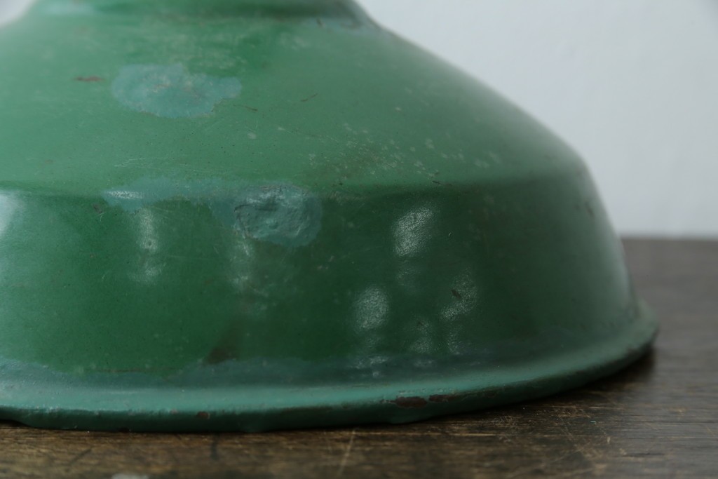 《引っ掛けシーリング式ペンダントライト加工費込み》　イギリスアンティーク　インダストリアル　鮮やかなグリーンが目を惹くペンダントライト　(R-086912)