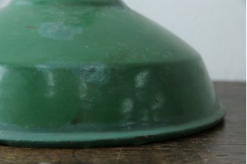 《引っ掛けシーリング式ペンダントライト加工費込み》　イギリスアンティーク　インダストリアル　鮮やかなグリーンが目を惹くペンダントライト　(R-086912)