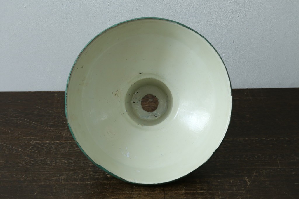 《引っ掛けシーリング式ペンダントライト加工費込み》　イギリスアンティーク　インダストリアル　鮮やかなグリーンが目を惹くペンダントライト　(R-086912)