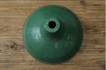 《引っ掛けシーリング式ペンダントライト加工費込み》　イギリスアンティーク　インダストリアル　深みのあるグリーンがおしゃれなペンダントライト　(R-086913)