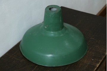 《引っ掛けシーリング式ペンダントライト加工費込み》　イギリスアンティーク　インダストリアル　深みのあるグリーンがおしゃれなペンダントライト　(R-086914)