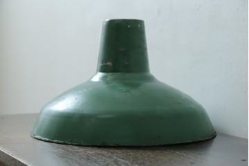 《引っ掛けシーリング式ペンダントライト加工費込み》　イギリスアンティーク　インダストリアル　深みのあるグリーンがおしゃれなペンダントライト　(R-086914)