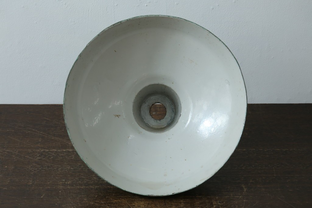 《引っ掛けシーリング式ペンダントライト加工費込み》　イギリスアンティーク　インダストリアル　深みのあるグリーンがおしゃれなペンダントライト　(R-086914)