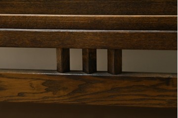 中古　美品　上手物　高級品!!　タモ材　格子戸が上品な脚付き水屋箪笥　(R-086919)