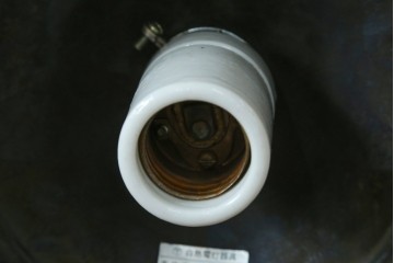 和製ヴィンテージ　真鍮飾りとタッセル付きのペンダントライト　(R-086922)