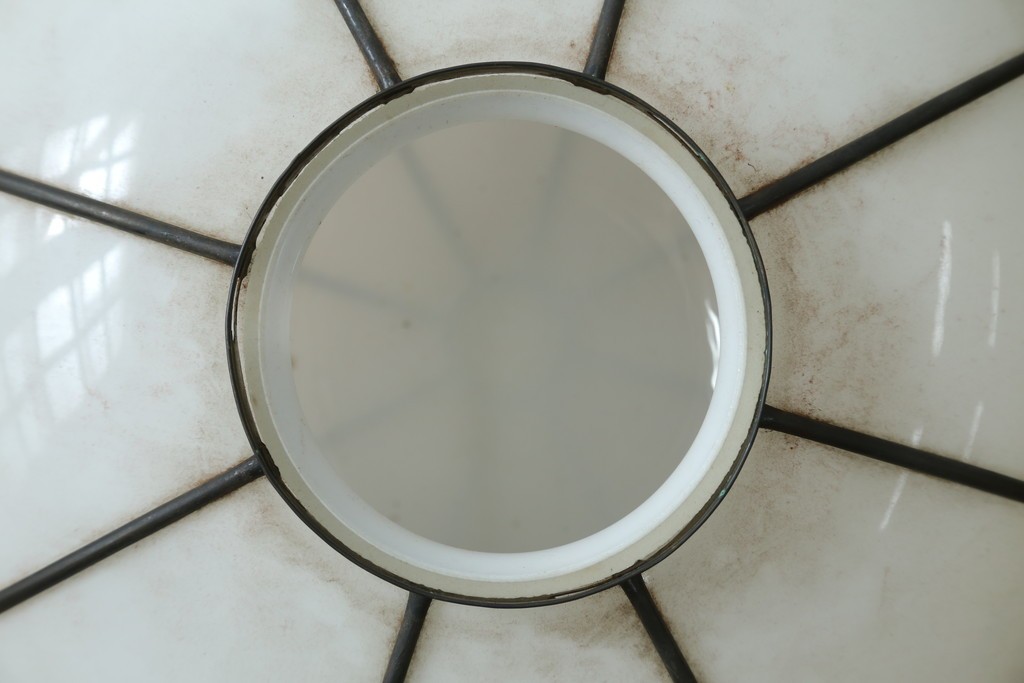 和製ヴィンテージ　真鍮飾りとタッセル付きのペンダントライト　(R-086922)