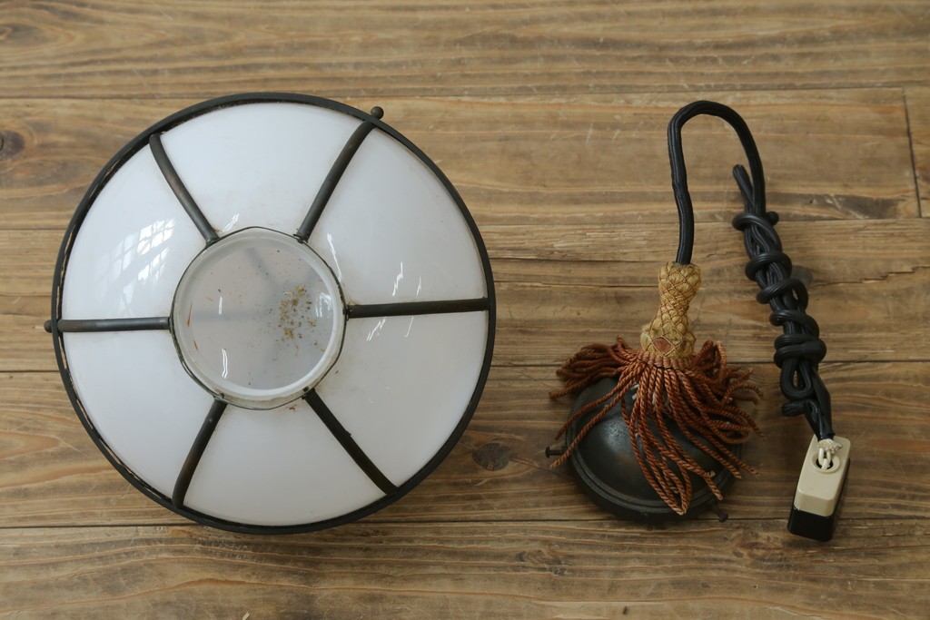 和製ヴィンテージ　真鍮飾りのペンダントライト　(R-086923)