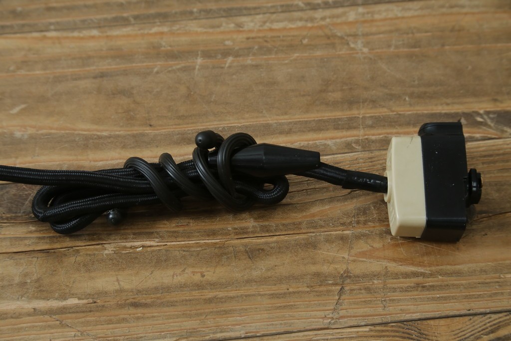 和製ヴィンテージ　丸みのあるフォルムのペンダントライト　(R-086924)