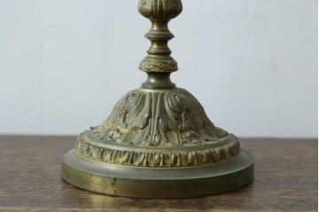 フランスアンティーク　高級品　L.PINET社　真鍮　オパールミルキーガラスシェードのデスクライト　(R-086925)