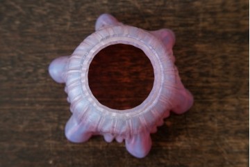 フランスアンティーク　高級品　L.PINET社　真鍮　オパールミルキーガラスシェードのデスクライト　(R-086925)