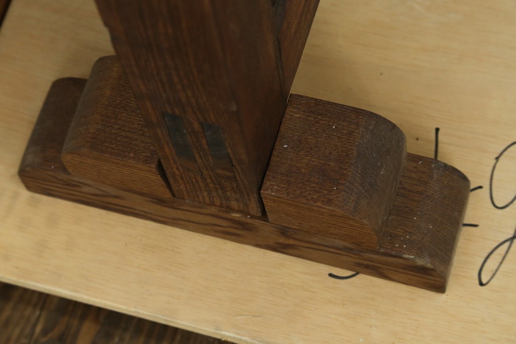 和製アンティーク　総欅(ケヤキ)材　蔵戸リメイク　端正な縦格子が引き立つ衝立て　(R-086927)