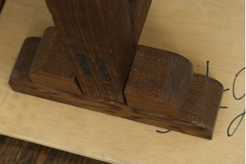 和製アンティーク　総欅(ケヤキ)材　蔵戸リメイク　端正な縦格子が引き立つ衝立て　(R-086927)