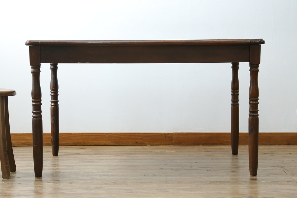 和製ヴィンテージ　国産　職人手作り家具　日常使いから来客時まで活躍するエクステンションテーブル　(R-086928)