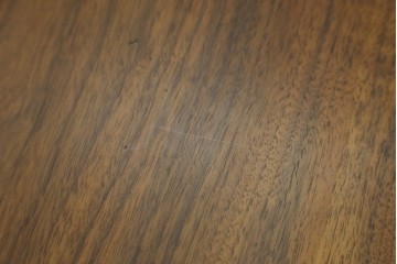 中古　美品　クラロウォールナット材　流れる木目と一枚板の存在感が際立つ2way使いのダイニングテーブル　定価約90万円　(R-086929)