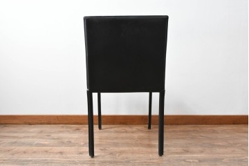 中古　イタリア　calligaris(カリガリス)　本革製ダイニングチェア　※座面内部のウレタンに劣化有り　(R-086932)
