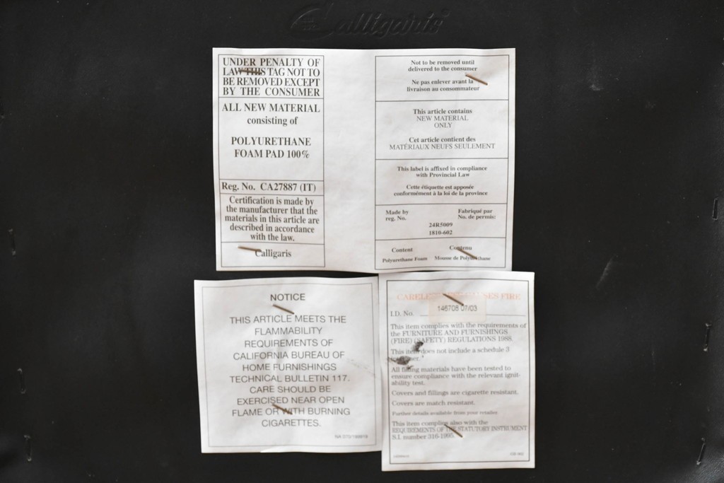 中古　イタリア　calligaris(カリガリス)　本革製ダイニングチェア　※座面内部のウレタンに劣化有り　(R-086932)