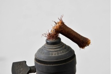 《引っ掛けシーリング式ペンダントライト加工費込み》　和製アンティーク　昭和初期　小花模様が愛らしいペンダントライト　(R-086943)